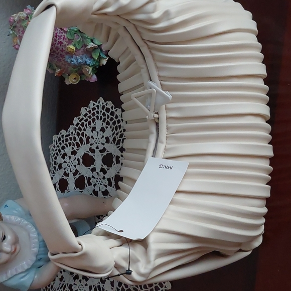 Mango pleated bag - Picture 13 of 14